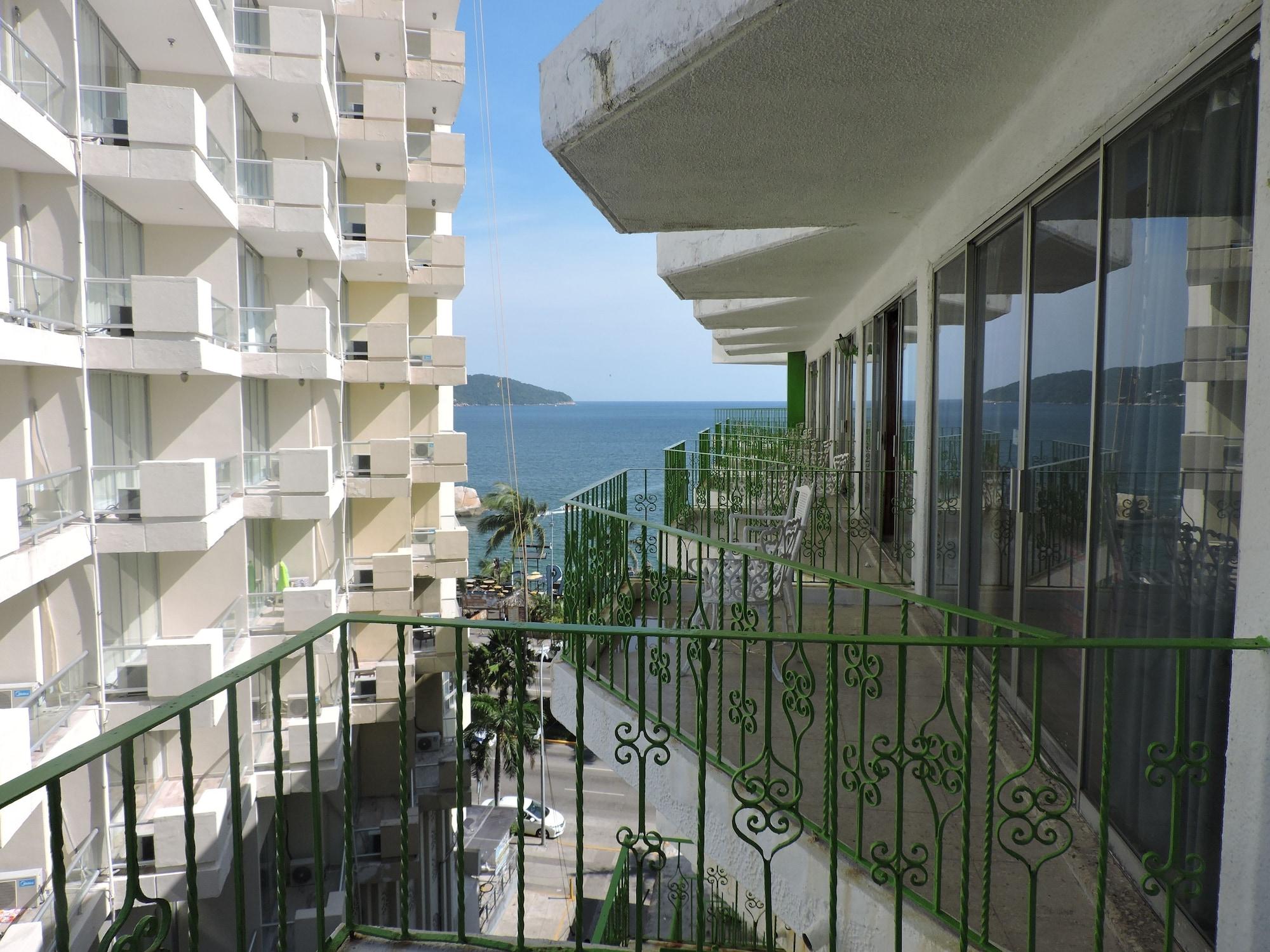 Hotel Acapulco Tortuga Екстериор снимка